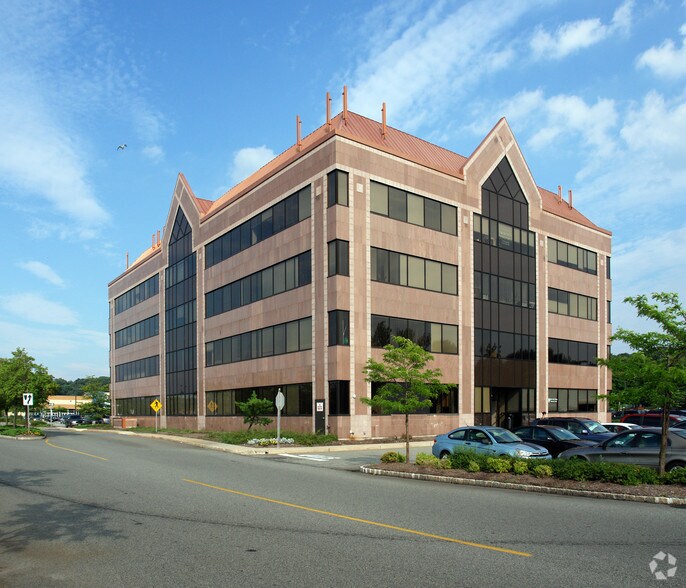 66 Sunset Strip, Succasunna, NJ 07876 Medical Office For Lease