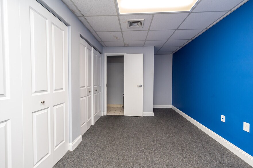 More Photos Of 4-8 Meadowbrook Ln, Chalfont Medical For Lease