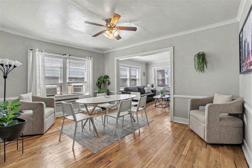 More Photos Of 4009-4015 Charlotte St, Kansas City Apartments For Sale