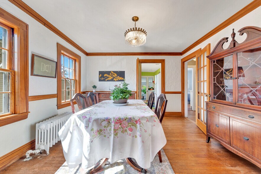 More Photos Of 126 Westbourne Ter, Brookline Multifamily For Sale