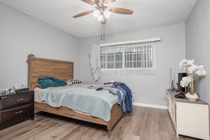 More Photos Of 6653 Darby Ave, Reseda Apartments For Sale