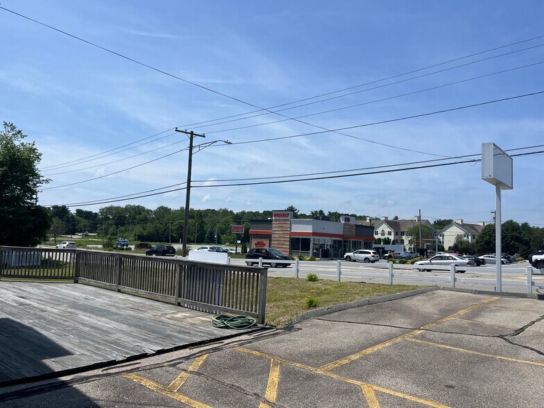 More Photos Of 6920 Post Rd, North Kingstown Office Residential For Lease