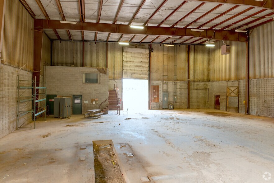 More Photos Of 735 Wangum Rd, Victor Industrial For Sale