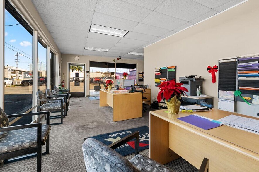 More Photos Of 1117-1121 Broadway, El Cajon Auto Repair For Lease
