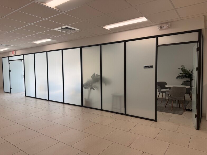 More Photos Of 505 NE 125th St, North Miami Medical For Lease