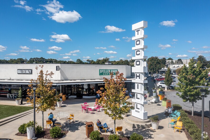 More Photos Of 2929 N Druid Hills Rd NE, Atlanta General Retail For Lease