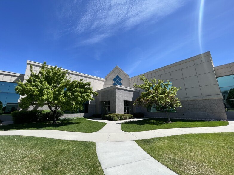 More Photos Of 480-518 W 800 N, Orem Medical For Lease