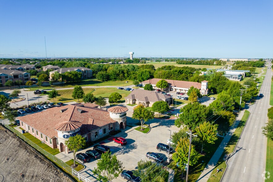 More Photos Of 6717 Eldorado Pky, McKinney Office For Sale