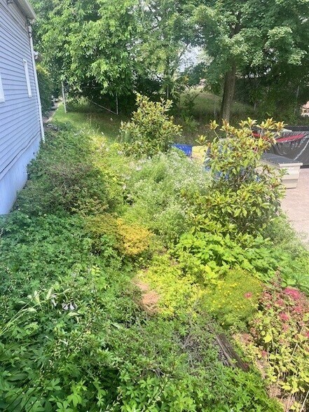 More Photos Of 3033 W 44th St, Cleveland Office For Sale