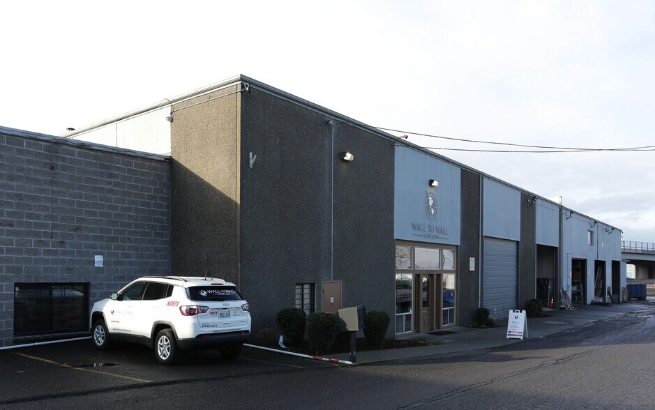 Primary Photo Of 1305 W 17th St, Vancouver Distribution For Lease