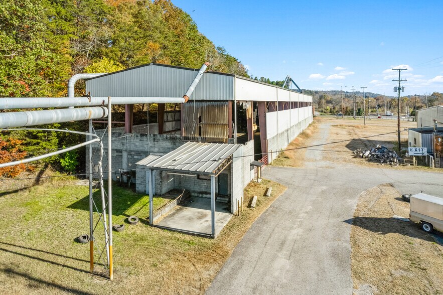 More Photos Of 1641 Fairystone Park Hwy, Stanleytown Warehouse For Sale