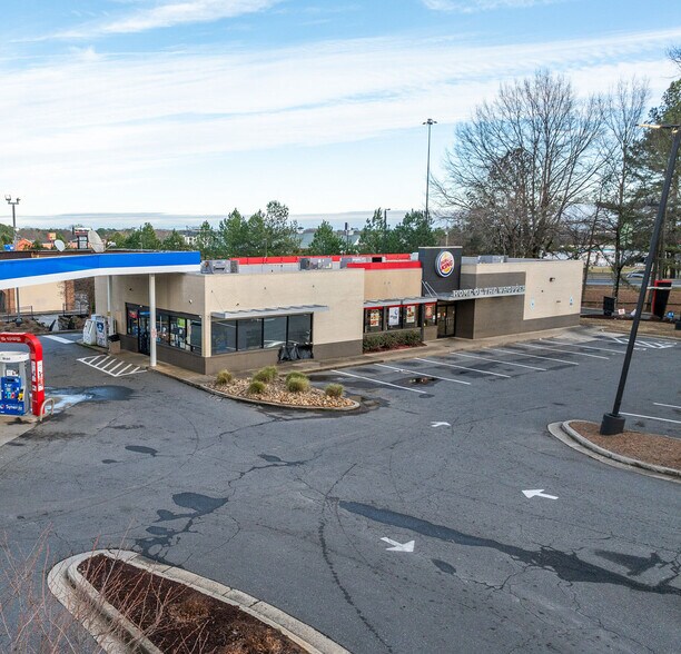More Photos Of 7615 Nations Ford Rd, Charlotte Convenience Store For Sale