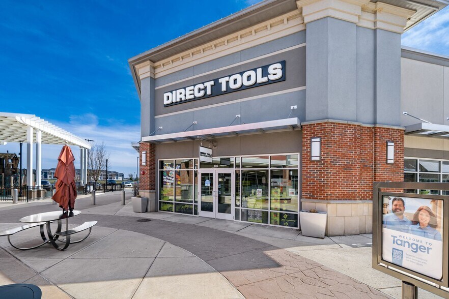 More Photos Of 400 S Wilson Rd, Sunbury Unknown For Sale