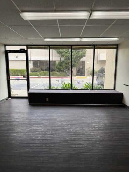 More Photos Of 2089 Vale Rd, San Pablo Office For Sale