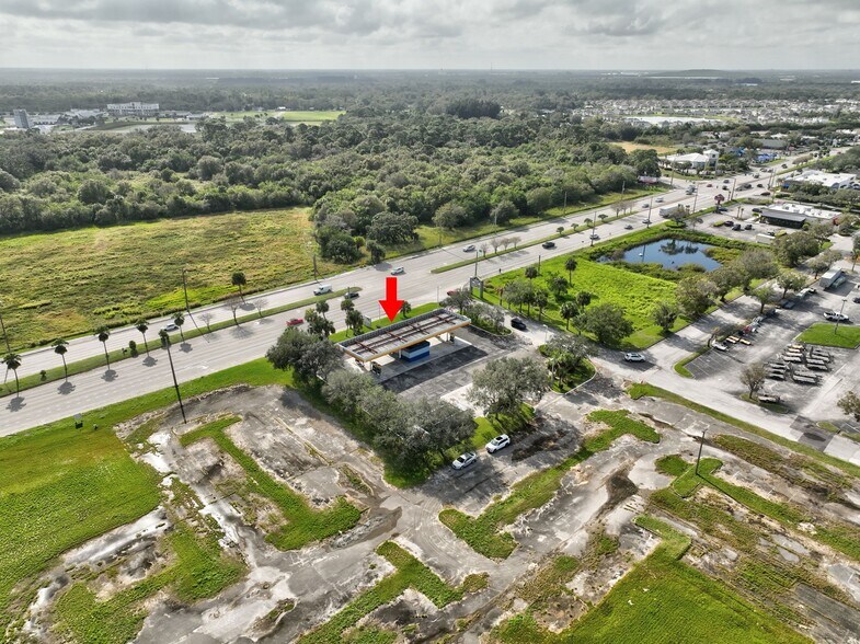 More Photos Of 4696 Okeechobee Rd, Fort Pierce Service Station For Sale