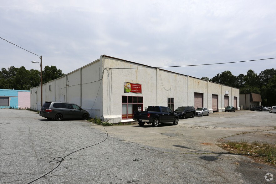 Primary Photo Of 1896 Graves Rd, Norcross Distribution For Lease