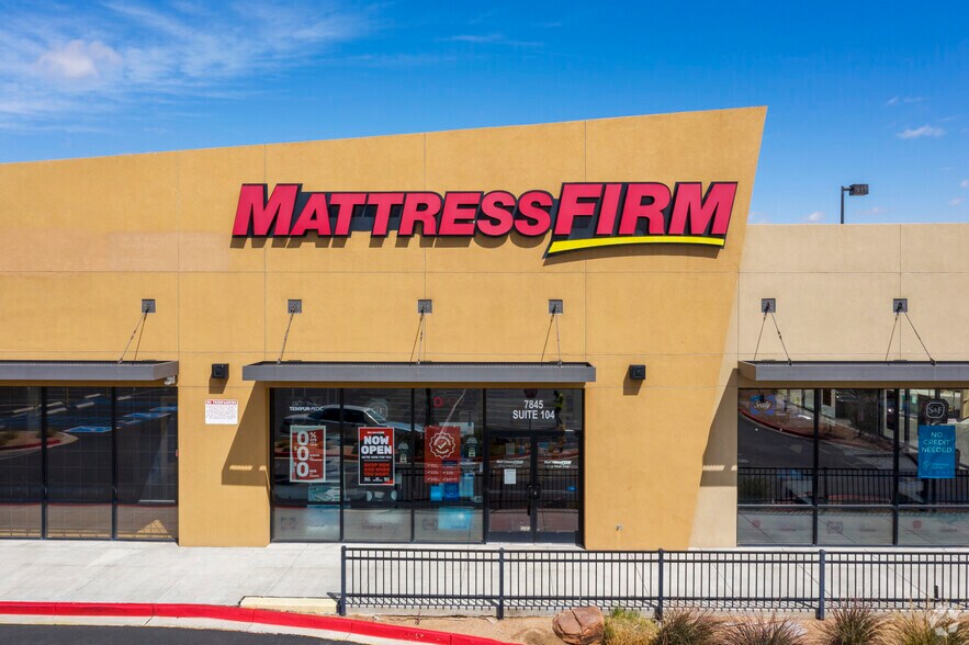 More Photos Of 7820 Enchanted Hills NE, Bernalillo Unknown For Lease