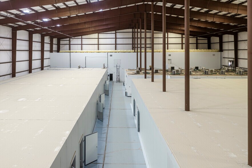 More Photos Of 1581 Boyles Way, Camp Verde Manufacturing For Sale