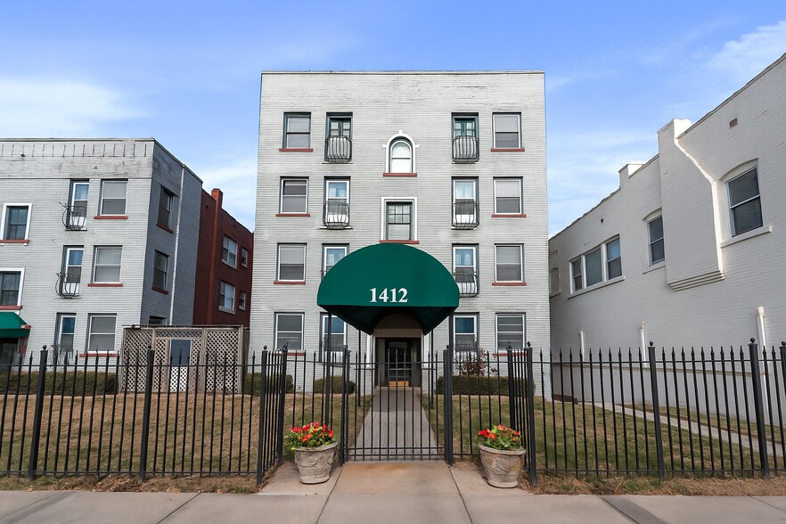 Primary Photo Of 1412 W 39th St, Kansas City Apartments For Sale