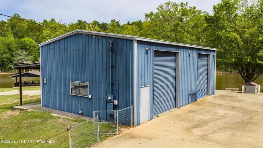More Photos Of 2027 Barrons Bridge Rd, Dadeville Marina For Sale
