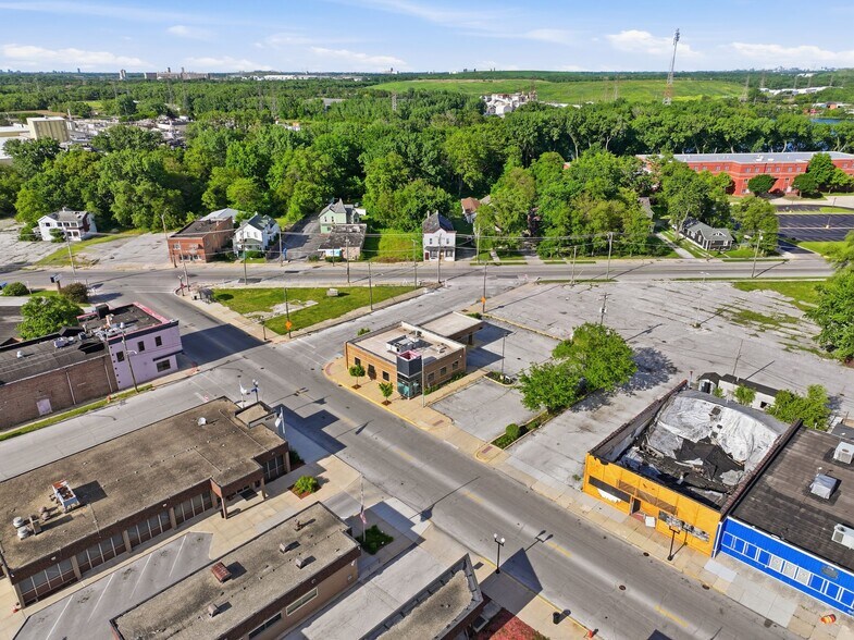 More Photos Of 14121 Doctor Martin Luther King Jr Dr, Dolton Fast Food For Sale