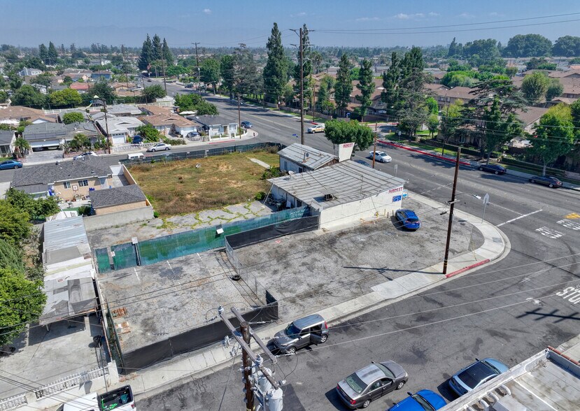 More Photos Of 14113 Downey Ave, Paramount Convenience Store For Sale