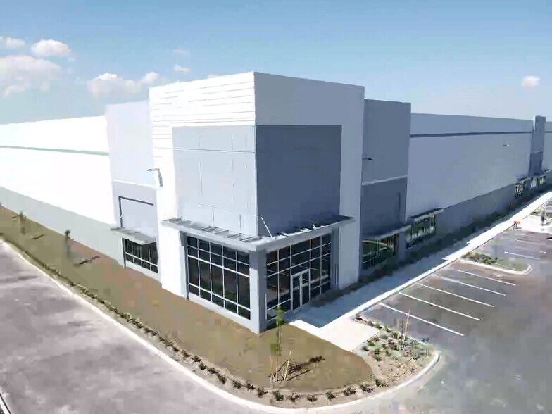 More Photos Of 13141 34th St N, Clearwater Unknown For Lease