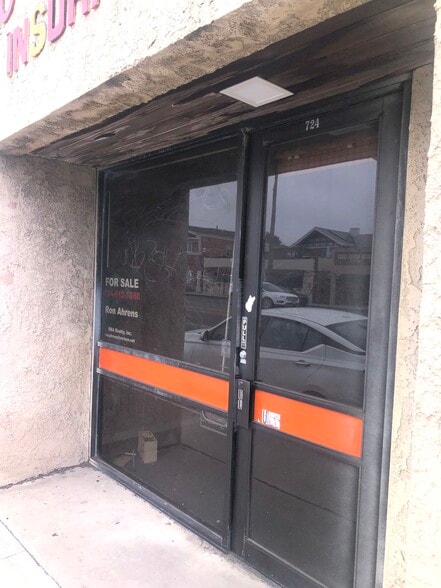 More Photos Of 724-726 S Anaheim Blvd, Anaheim Freestanding For Sale