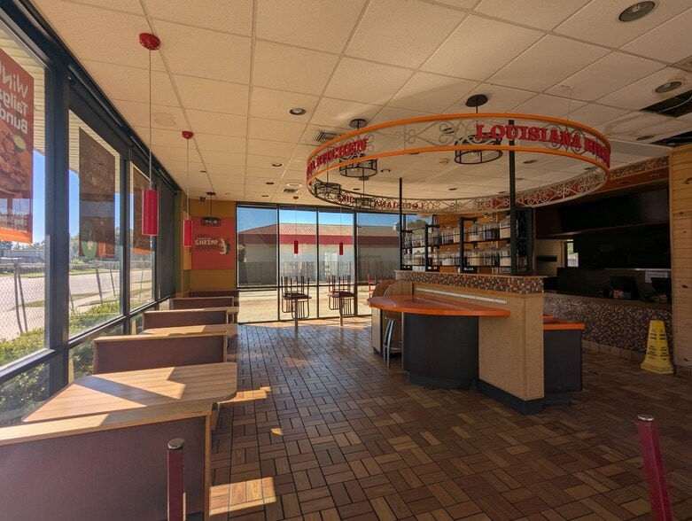 More Photos Of 1430 Washington Blvd, Beaumont General Retail For Sale