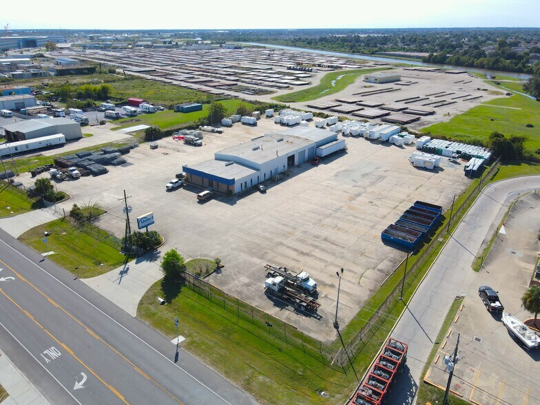 Primary Photo Of 204 Engineers Rd, Belle Chasse Warehouse For Lease