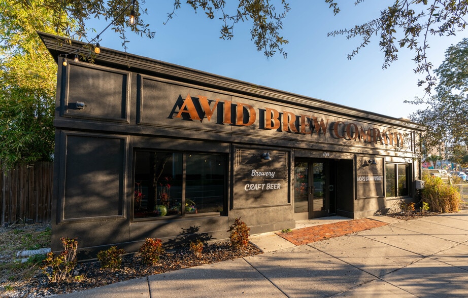 Primary Photo Of 1745 1st Ave S, Saint Petersburg Bar For Lease