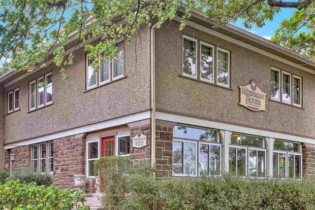 More Photos Of 910 River Rd, Wisconsin Dells Hotel For Sale