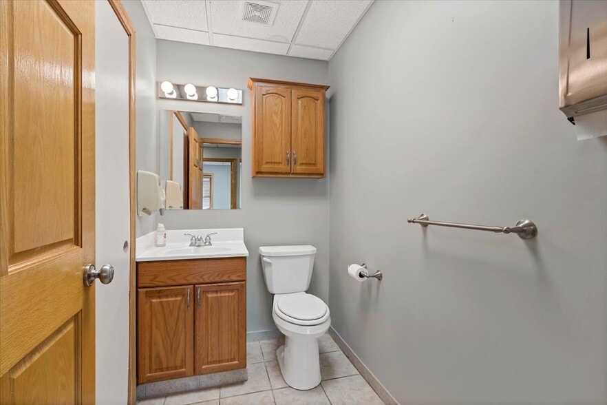 More Photos Of 10484 Marty St, Overland Park Office For Sale