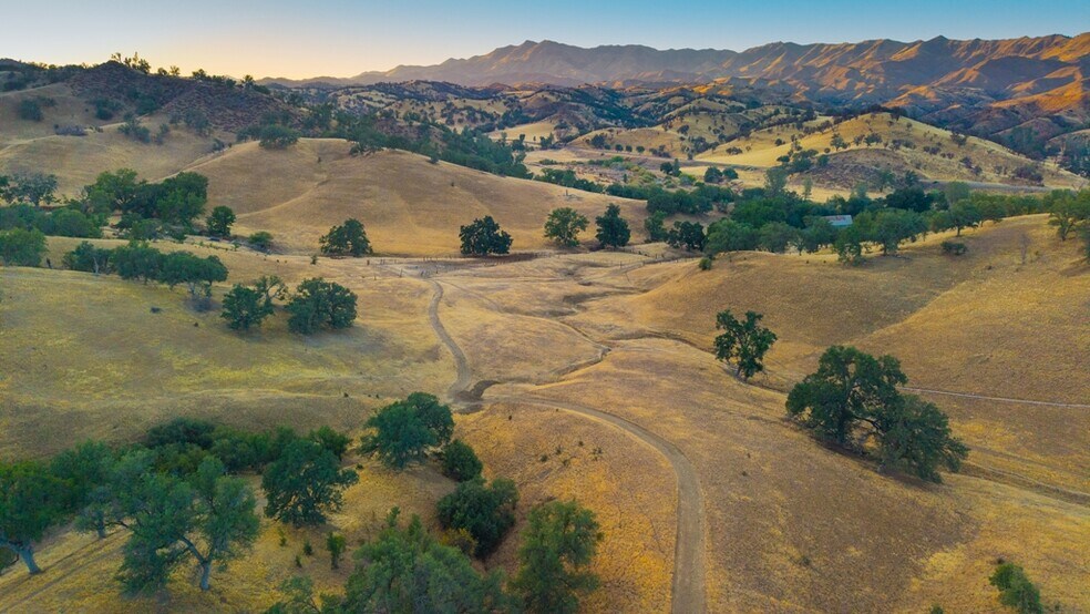 More Photos Of 47069 Crump Ln, Coalinga Land For Sale
