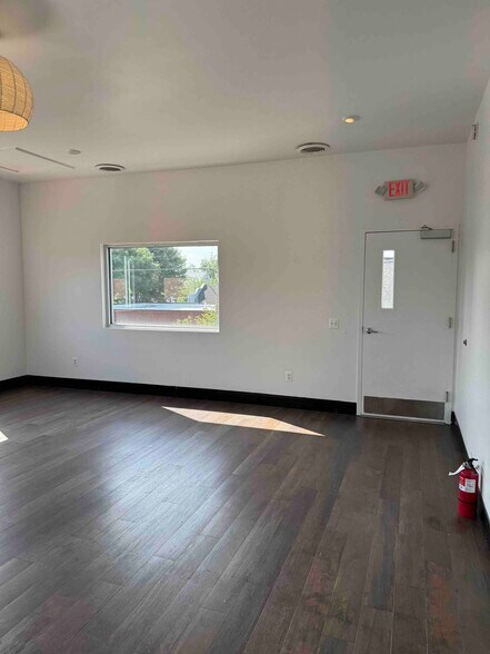 More Photos Of 1600 Princess Anne St, Fredericksburg Storefront Retail Office For Sale