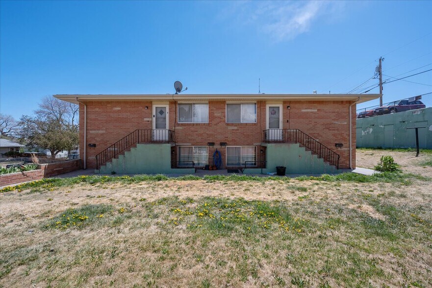 More Photos Of 1749 Oxford Dr, Cheyenne Multifamily For Sale