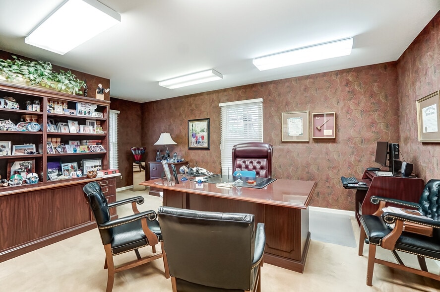 More Photos Of 1354 N Monroe Dr, Xenia Medical For Sale