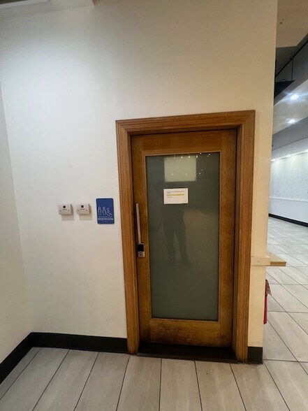 More Photos Of 110 E 23rd St, New York Office Residential For Lease