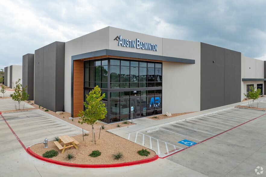 More Photos Of Hero Way West, Leander Unknown For Lease