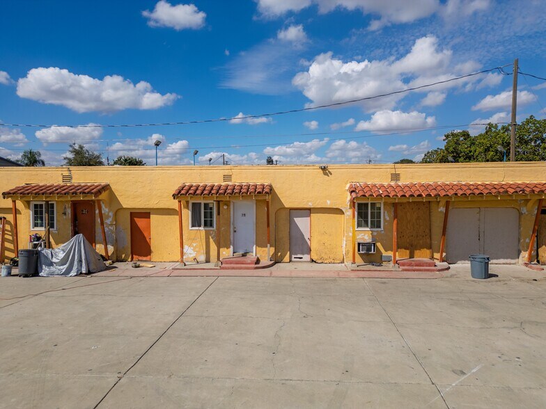 More Photos Of 1407 W 16th St, Merced Hotel For Sale