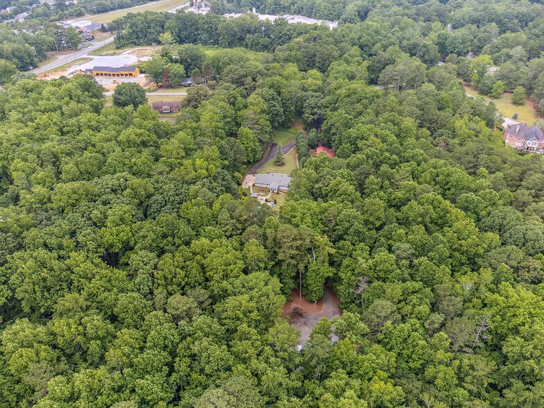 More Photos Of 3992 Doc Sams Rd, Cumming Flex For Sale