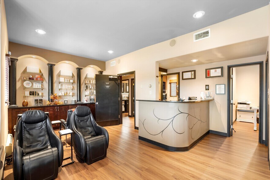 More Photos Of 546 Harkle Rd, Santa Fe Medical For Sale