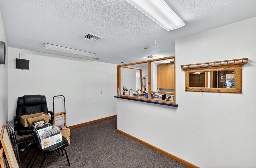 More Photos Of 950 W Ironwood Dr, Coeur d'Alene Medical For Sale
