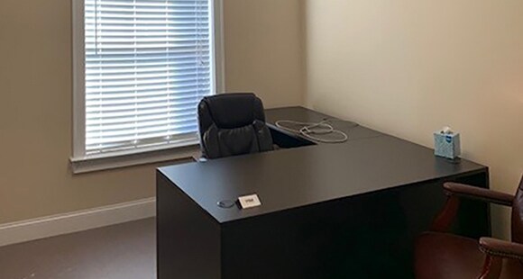 More Photos Of 4080 McGinnis Ferry Rd, Alpharetta Office Residential For Lease