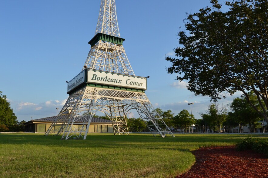 More Photos Of 1702 Owen Dr, Fayetteville Unknown For Lease