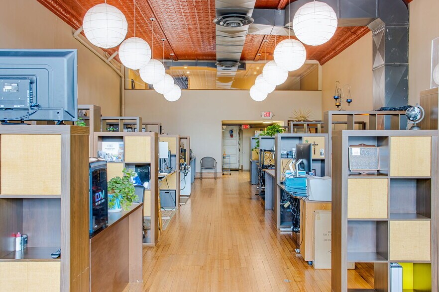 More Photos Of 922 8th Ave, Greeley Storefront Retail Residential For Sale