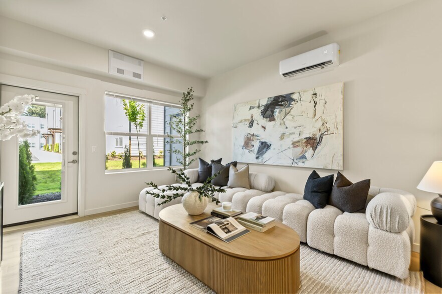 More Photos Of 7011 NE 126th St, Vancouver Apartments For Sale
