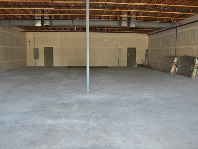 More Photos Of 10141 University Ave NE, Blaine Freestanding For Lease