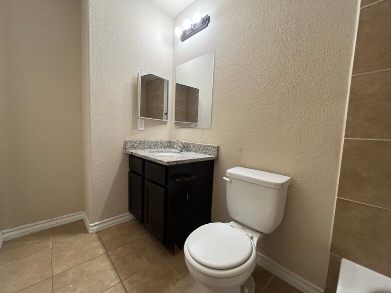 More Photos Of 6309 Attucks Ln, San Antonio Multifamily For Sale