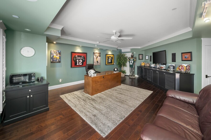 More Photos Of 74 San Francisco St, Avila Beach Flex For Sale